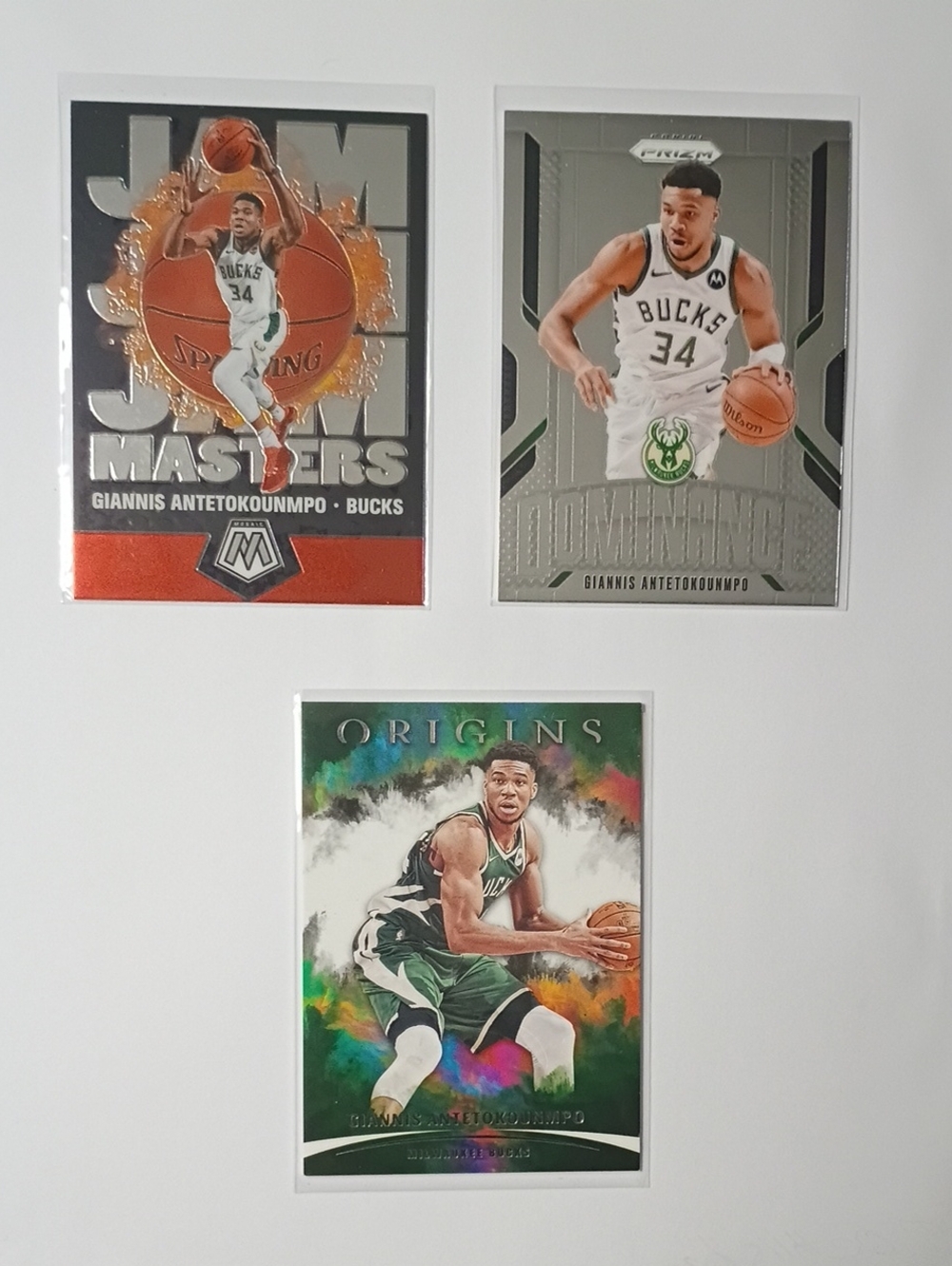 Giannis Antetokounmpo Milwaukee Bucks Basketball Card Set - Green